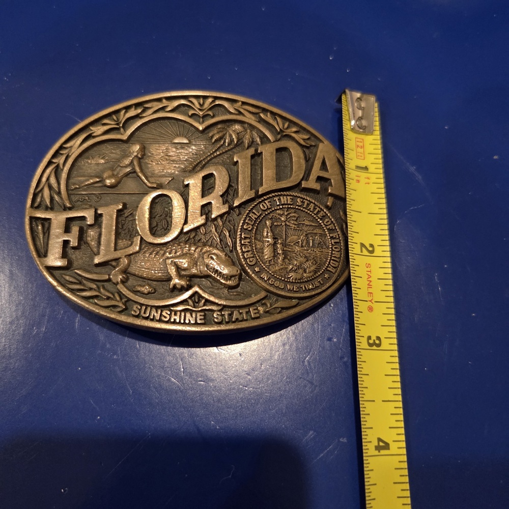 Vintage Florida Sunshine State Belt Buckle Brass State Seal Alligator - Picture 3 of 4
